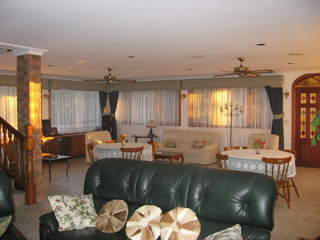 Chalet Swisse Spa Malua Bay Exterior photo
